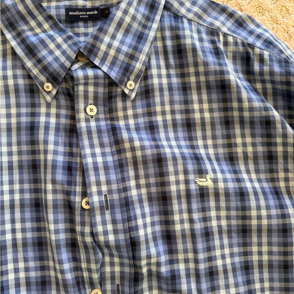 Southern Marsh Navy and White Plaid Men's Shirt